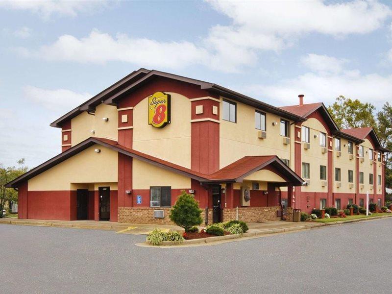 速8里士满机场酒店 沙石镇 外观 照片